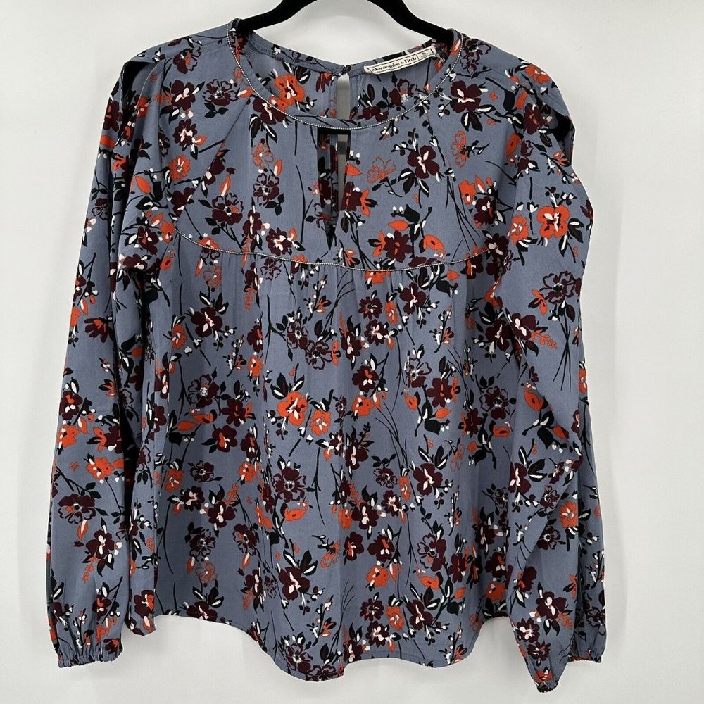 Abercrombie & Fitch Floral Keyhole Studded Neck Blouse Size Small